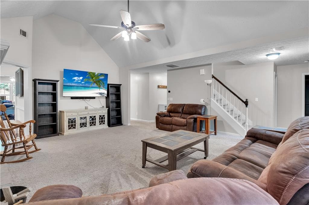 4 bedroom, 2 bathroom, 2,679 sq ft single family residence for sale at 149 Marina Circle, Jackson, GA 30233 — photo 5