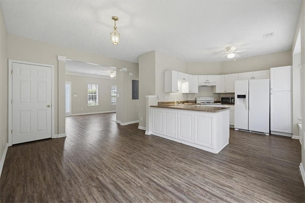 3 bedroom, 3 bathroom, 1,534 sq ft townhouse for rent at 26 Hampton Drive, Cartersville, GA 30121 for $1,595 a month — photo 9