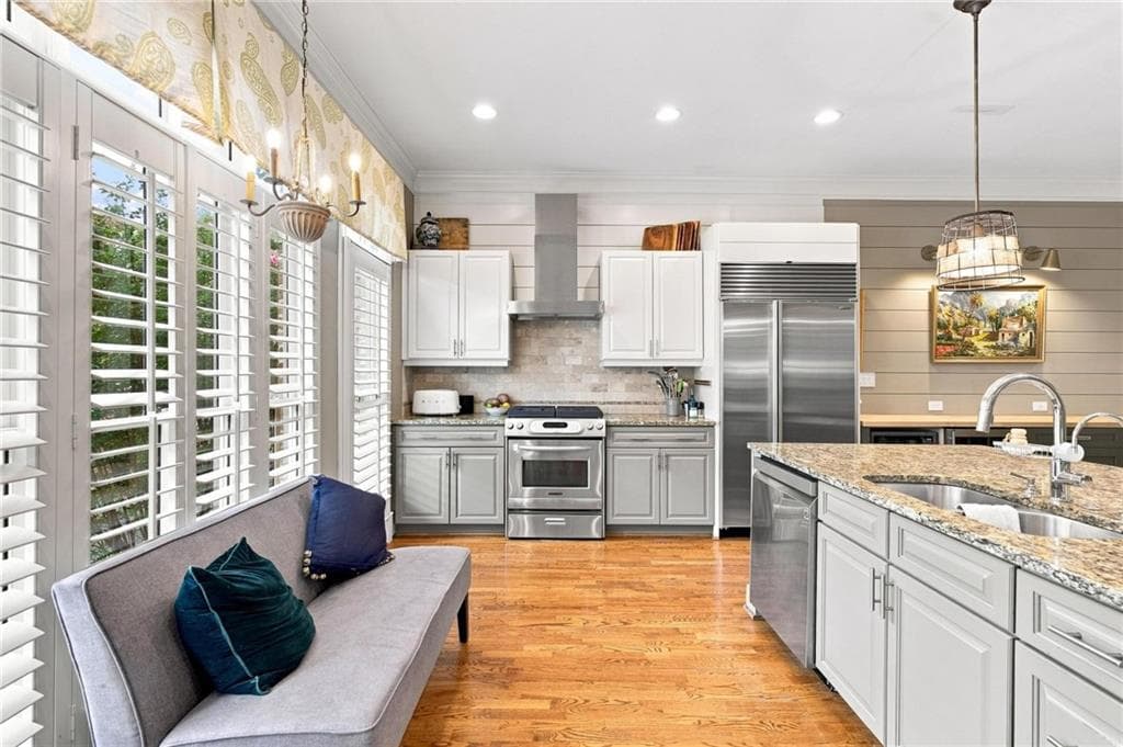 2 bedroom, 3 bathroom, 1,792 sq ft townhouse for sale at 817 Highland Green Way, Atlanta, GA 30306 — photo 7