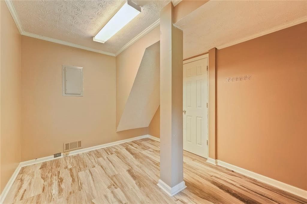 3 bedroom, 2 bathroom, 1,998 sq ft single family residence for rent at 1456 Scholar Drive, Lawrenceville, GA 30044 for $2,499 a month — photo 8