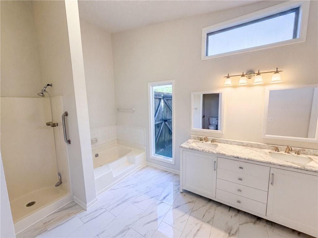 3 bedroom, 2 bathroom, 1,708 sq ft single family residence for sale at 2119 Crystal Lake Drive, Lawrenceville, GA 30044 — photo 6