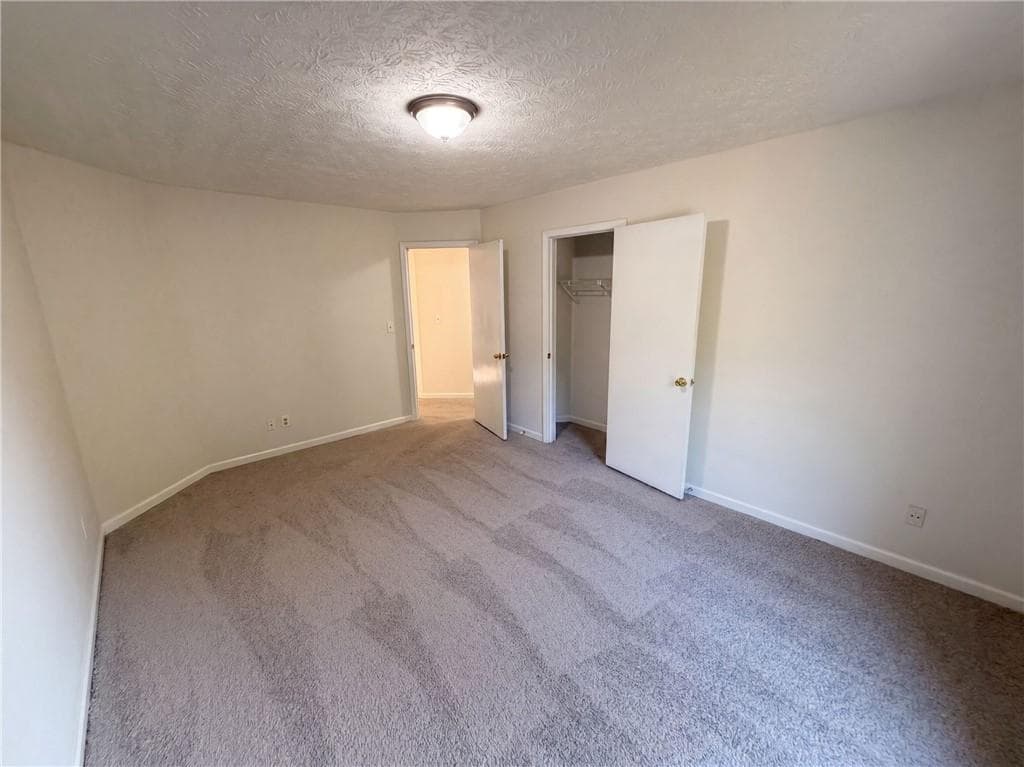 3 bedroom, 2 bathroom, 1,708 sq ft single family residence for sale at 2119 Crystal Lake Drive, Lawrenceville, GA 30044 — photo 10