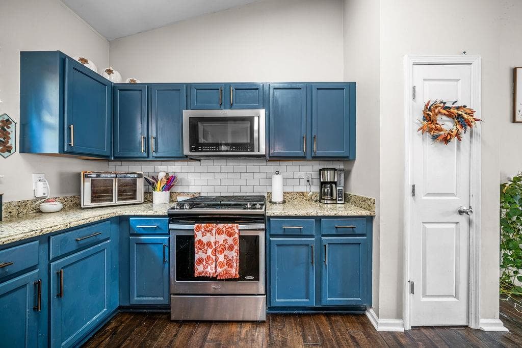 4 bedroom, 3 bathroom, 2,104 sq ft single family residence for sale at 19 SW Highlander Trail, Rome, GA 30165 — photo 5