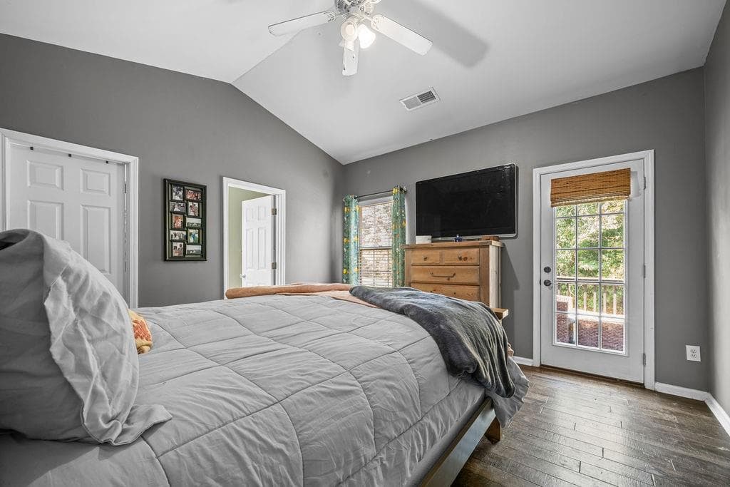 4 bedroom, 3 bathroom, 2,104 sq ft single family residence for sale at 19 SW Highlander Trail, Rome, GA 30165 — photo 10