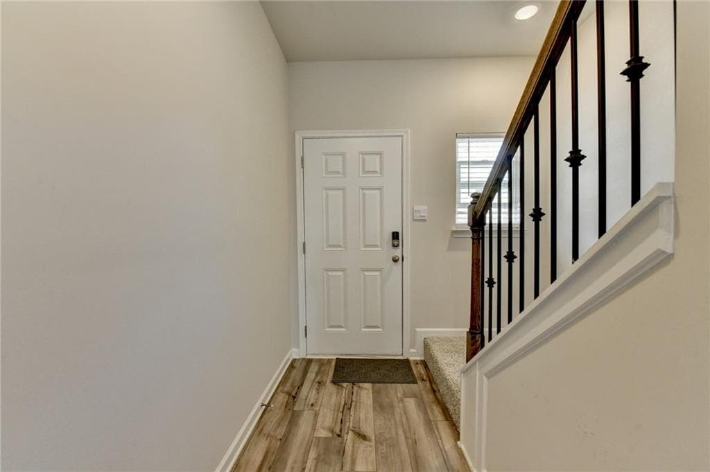 4 bedroom, 3 bathroom, 1,963 sq ft single family residence for sale at 2531 Canning View Avenue, Lawrenceville, GA 30044 — photo 4