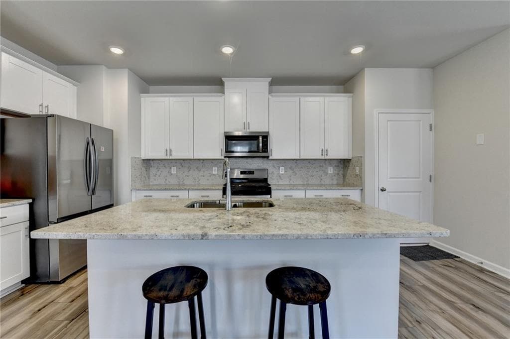 4 bedroom, 3 bathroom, 1,963 sq ft single family residence for sale at 2531 Canning View Avenue, Lawrenceville, GA 30044 — photo 10