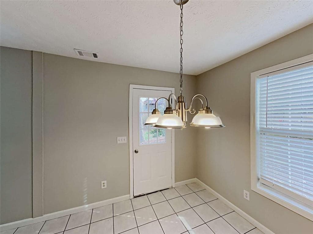 3 bedroom, 3 bathroom, 1,444 sq ft single family residence for sale at 540 Cherokee Overlook Court, Canton, GA 30115 — photo 7