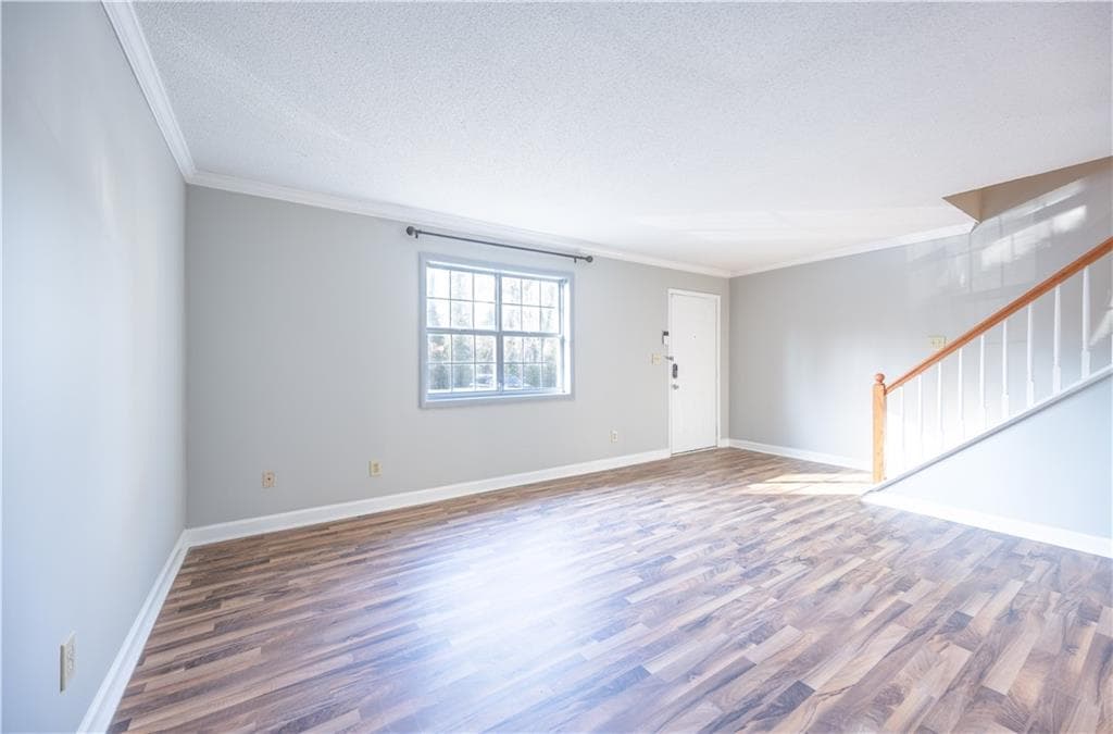 2 bedroom, 3 bathroom, 1,324 sq ft condominium for sale at 6900 Roswell Road #L4, Sandy Springs, GA 30328 — photo 8