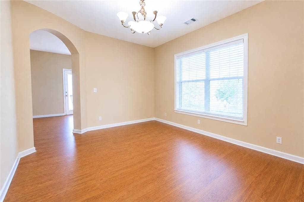 4 bedroom, 4 bathroom, 3,136 sq ft single family residence for sale at 300 Hampton Place, Canton, GA 30115 — photo 6