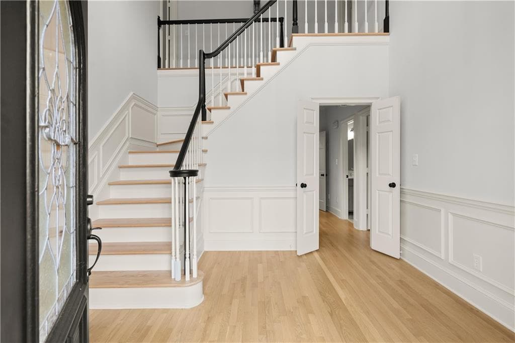 4 bedroom, 4 bathroom single family residence for sale at 5435 Hoylake Court, Johns Creek, GA 30097 — photo 5
