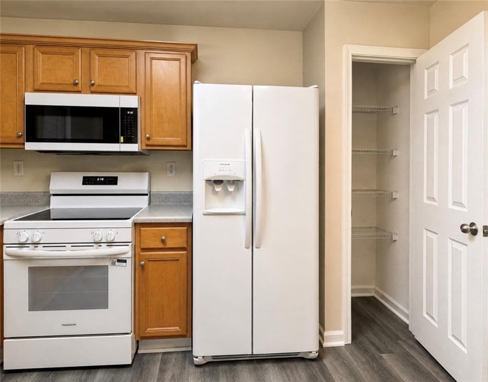 2 bedroom, 3 bathroom, 1,098 sq ft townhouse for rent at 230 Hiram Terrace, Hiram, GA 30141 for $1,395 a month — photo 5
