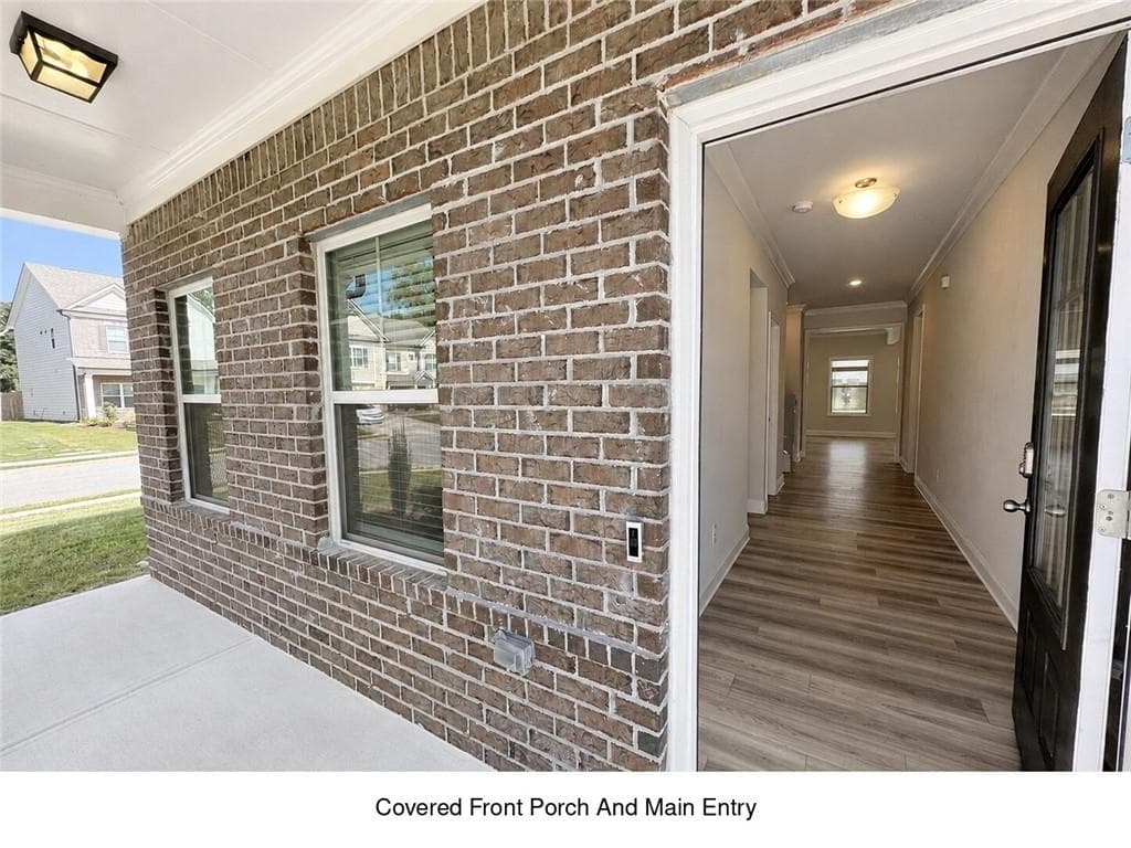 4 bedroom, 3 bathroom, 2,630 sq ft single family residence for rent at 4503 Cedar Oak Court, Gainesville, GA 30504 for $2,450 a month — photo 2