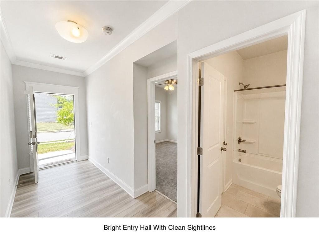 4 bedroom, 3 bathroom, 2,630 sq ft single family residence for rent at 4503 Cedar Oak Court, Gainesville, GA 30504 for $2,450 a month — photo 3