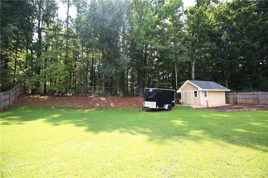 4 bedroom, 2 bathroom, 2,084 sq ft single family residence for sale at 3458 English Oaks Drive, Kennesaw, GA 30144 — photo 4