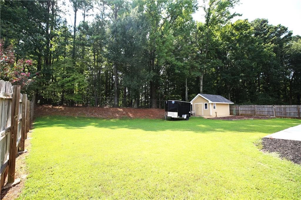 4 bedroom, 2 bathroom, 2,084 sq ft single family residence for sale at 3458 English Oaks Drive, Kennesaw, GA 30144 — photo 5