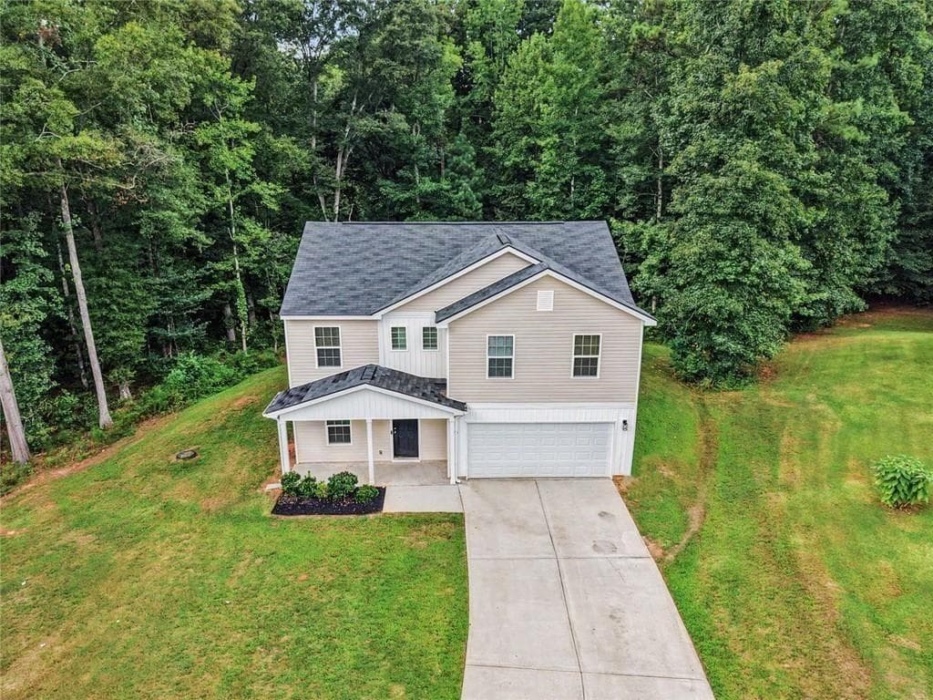 4 bedroom, 3 bathroom, 2,002 sq ft single family residence for sale at 572 Bryson Trail, Monroe, GA 30655 — photo 5