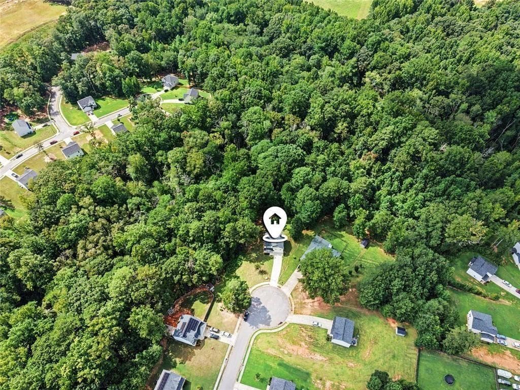 4 bedroom, 3 bathroom, 2,002 sq ft single family residence for sale at 572 Bryson Trail, Monroe, GA 30655 — photo 6