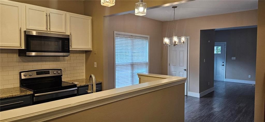 3 bedroom, 3 bathroom, 1,440 sq ft single family residence for sale at 810 Metropolitan Parkway, Atlanta, GA 30303 — photo 2