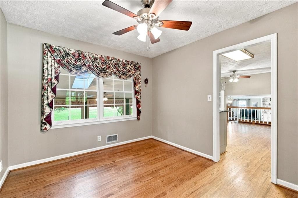 3 bedroom, 3 bathroom, 2,750 sq ft single family residence under contract at 740 Smyrna Road, Conyers, GA 30094 — photo 3