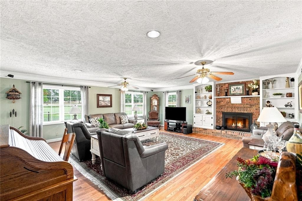 3 bedroom, 3 bathroom, 2,750 sq ft single family residence under contract at 740 Smyrna Road, Conyers, GA 30094 — photo 5