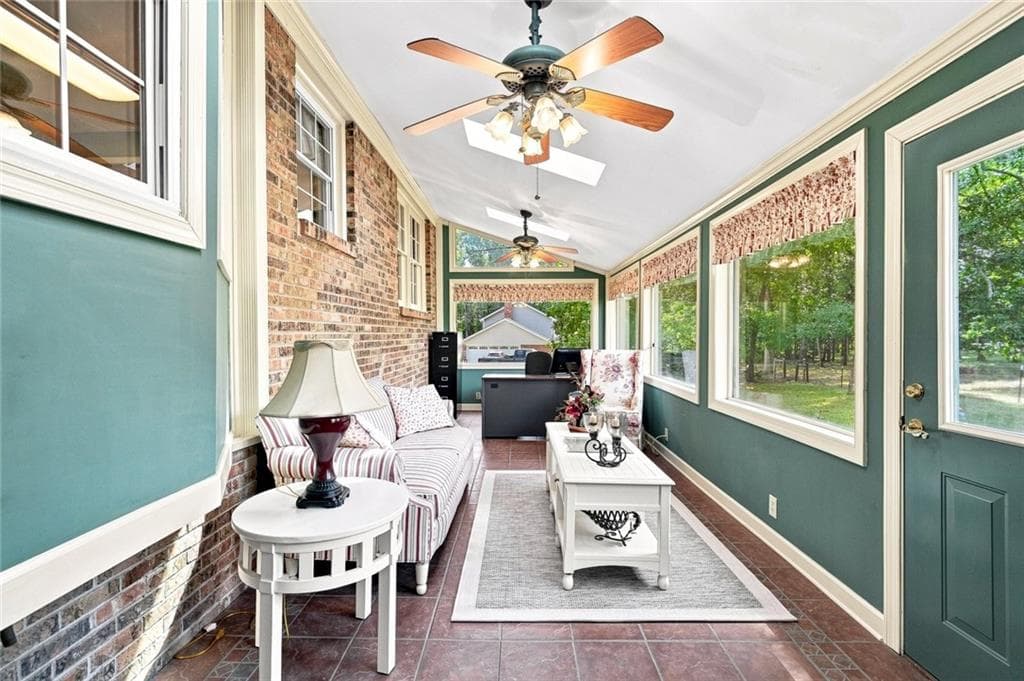3 bedroom, 3 bathroom, 2,750 sq ft single family residence under contract at 740 Smyrna Road, Conyers, GA 30094 — photo 8