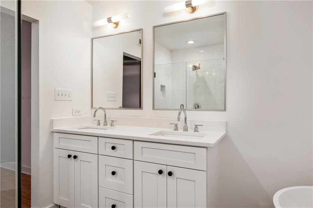 2 bedroom, 2 bathroom, 1,094 sq ft condominium for sale at 260 18th Street 10314, Atlanta, GA 30363 — photo 8