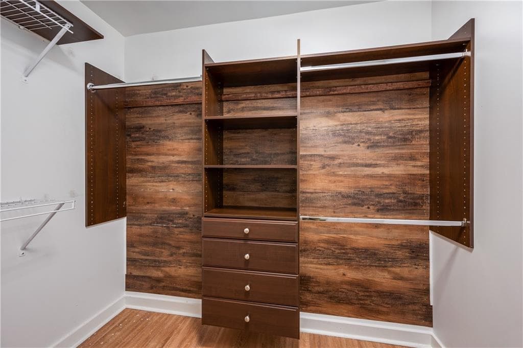 2 bedroom, 2 bathroom, 1,094 sq ft condominium for sale at 260 18th Street 10314, Atlanta, GA 30363 — photo 9
