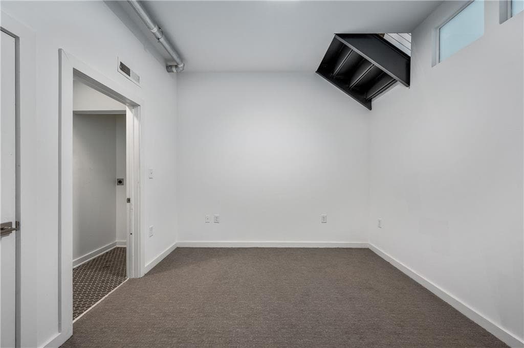2 bedroom, 2 bathroom, 1,094 sq ft condominium for sale at 260 18th Street 10314, Atlanta, GA 30363 — photo 10