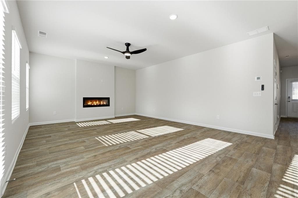 4 bedroom, 4 bathroom, 2,345 sq ft single family residence for sale at 456 River Walk Farm Parkway, Covington, GA 30014 — photo 9