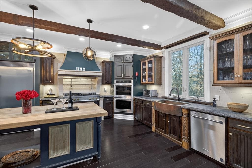 6 bedroom, 6 bathroom, 5,296 sq ft single family residence for sale at 745 Goshen Road, Thomaston, GA 30286 — photo 9