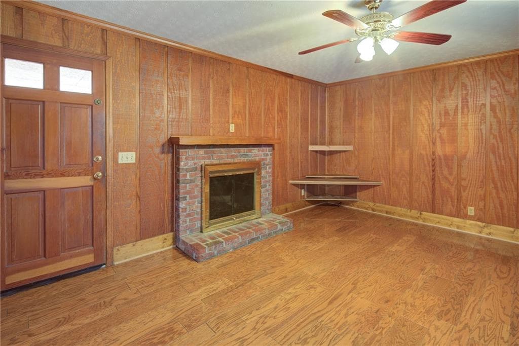 3 bedroom, 2 bathroom, 2,538 sq ft single family residence under contract at 120 Windy Hill Drive, Alpharetta, GA 30004 — photo 5