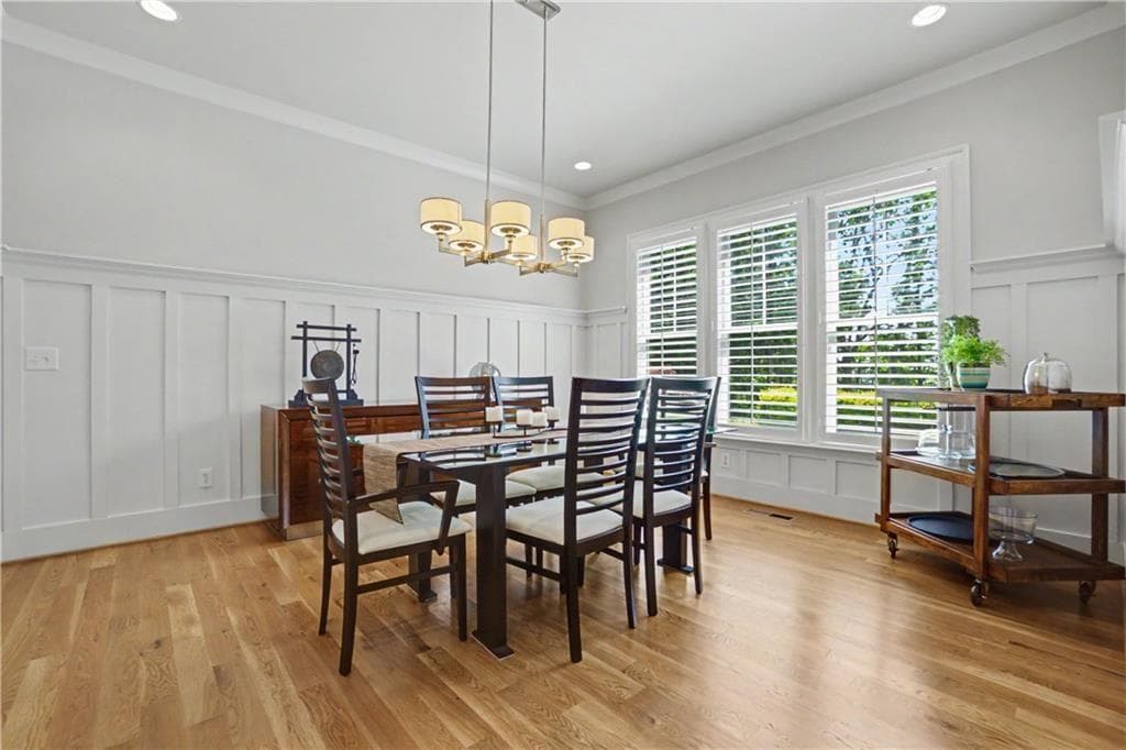 5 bedroom, 6 bathroom, 5,844 sq ft single family residence for sale at 23 Waterside Drive, Cartersville, GA 30121 — photo 7