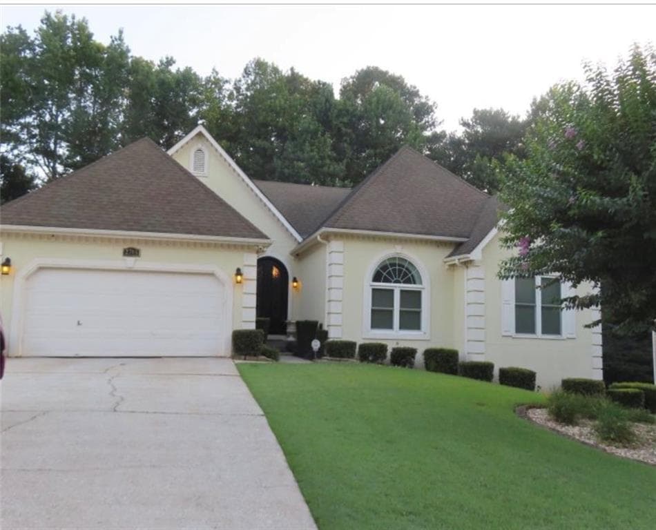5 bedroom, 3 bathroom, 2,612 sq ft single family residence for sale at 2785 Autumn Lake Lane, Decatur, GA 30034