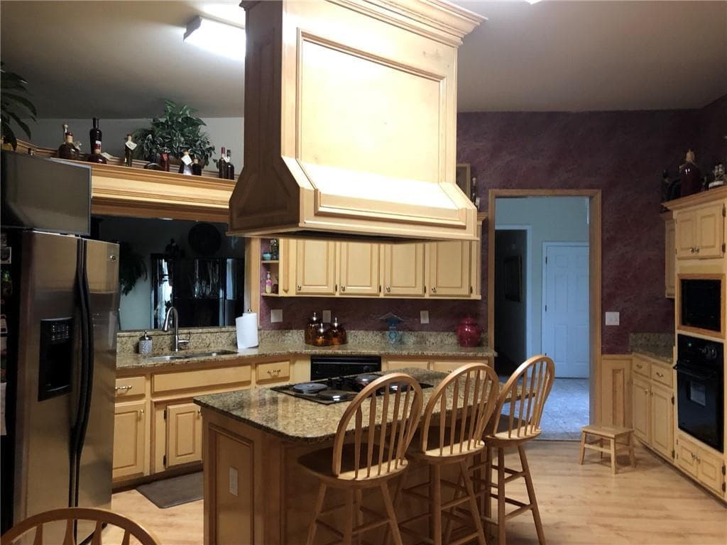 5 bedroom, 3 bathroom, 2,612 sq ft single family residence for sale at 2785 Autumn Lake Lane, Decatur, GA 30034 — photo 6