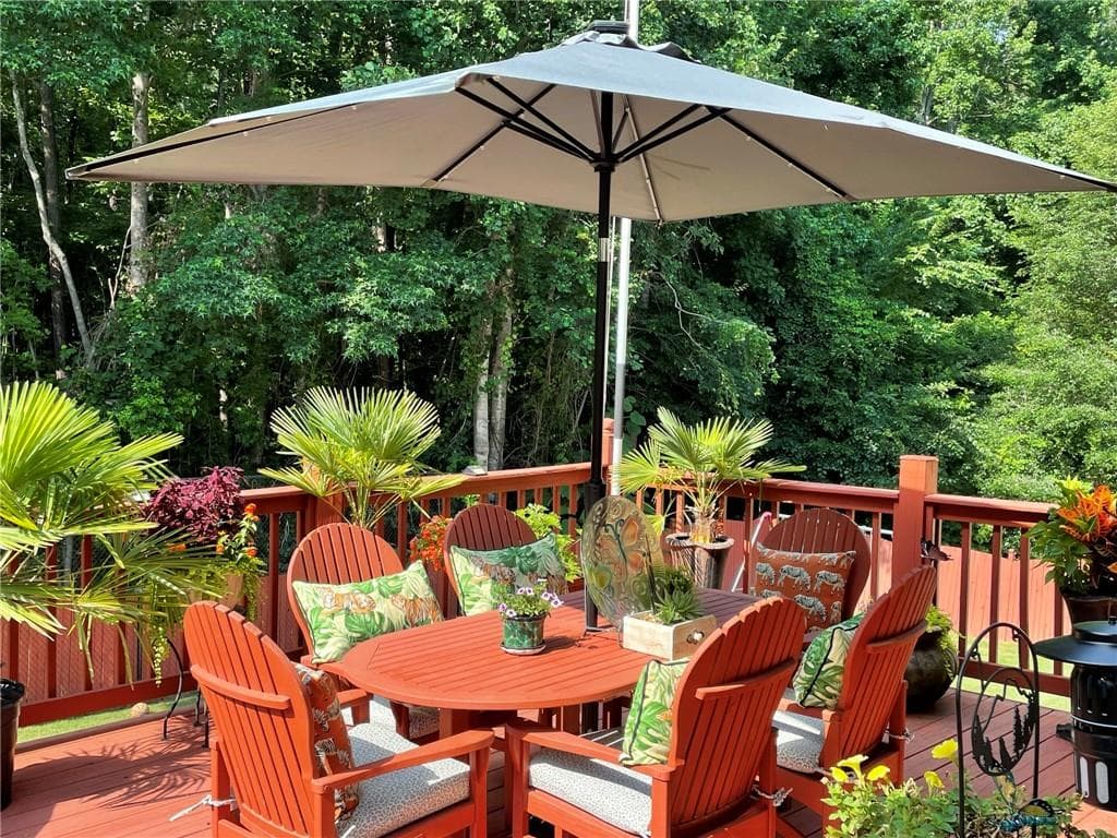5 bedroom, 3 bathroom, 2,612 sq ft single family residence for sale at 2785 Autumn Lake Lane, Decatur, GA 30034 — photo 7