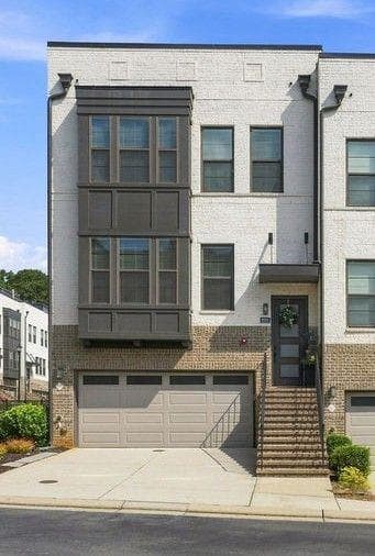 4 bedroom, 5 bathroom, 3,330 sq ft townhouse for sale at 2201 Croston Lane, Smyrna, GA 30080