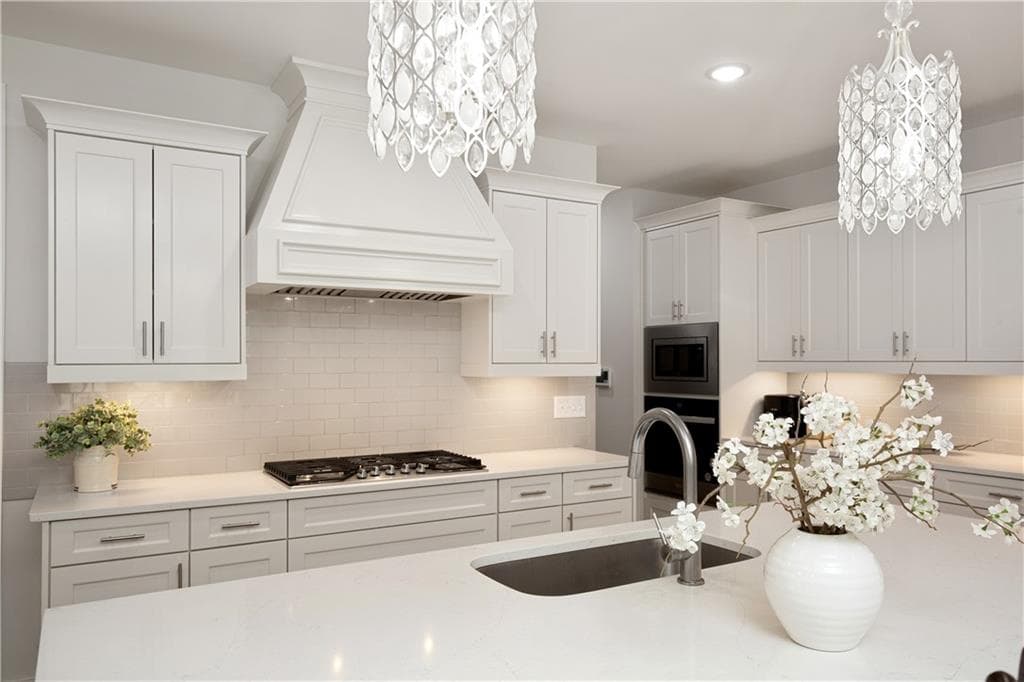 4 bedroom, 3 bathroom, 3,174 sq ft single family residence for sale at 2665 Joseph Drive, Cumming, GA 30028 — photo 7