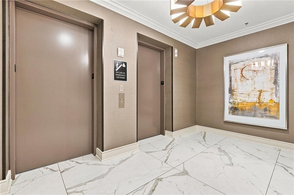 2 bedroom, 3 bathroom, 1,829 sq ft condominium under contract at 2950 Mount Wilkinson Parkway 1012, Atlanta, GA 30339 — photo 8