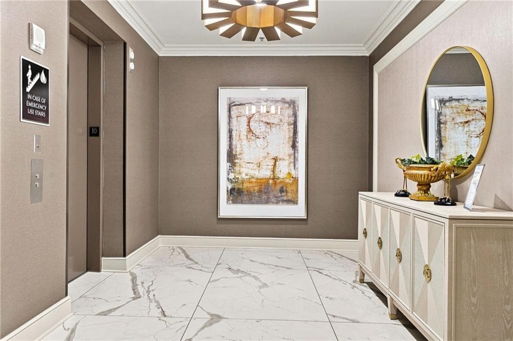 2 bedroom, 3 bathroom, 1,829 sq ft condominium under contract at 2950 Mount Wilkinson Parkway 1012, Atlanta, GA 30339 — photo 9