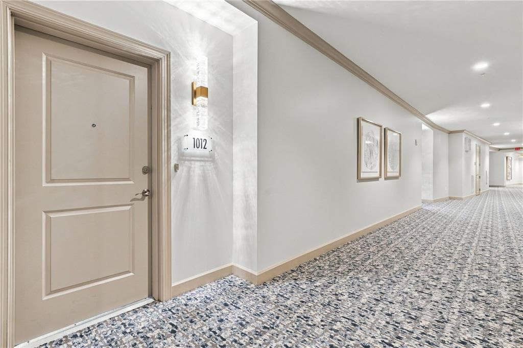 2 bedroom, 3 bathroom, 1,829 sq ft condominium under contract at 2950 Mount Wilkinson Parkway 1012, Atlanta, GA 30339 — photo 10