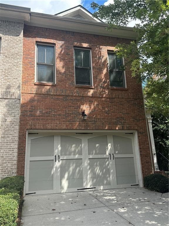 5 bedroom, 6 bathroom, 2,626 sq ft townhouse for rent at 6032 Coldwater Point, Johns Creek, GA 30097 for $3,500 a month — photo 2