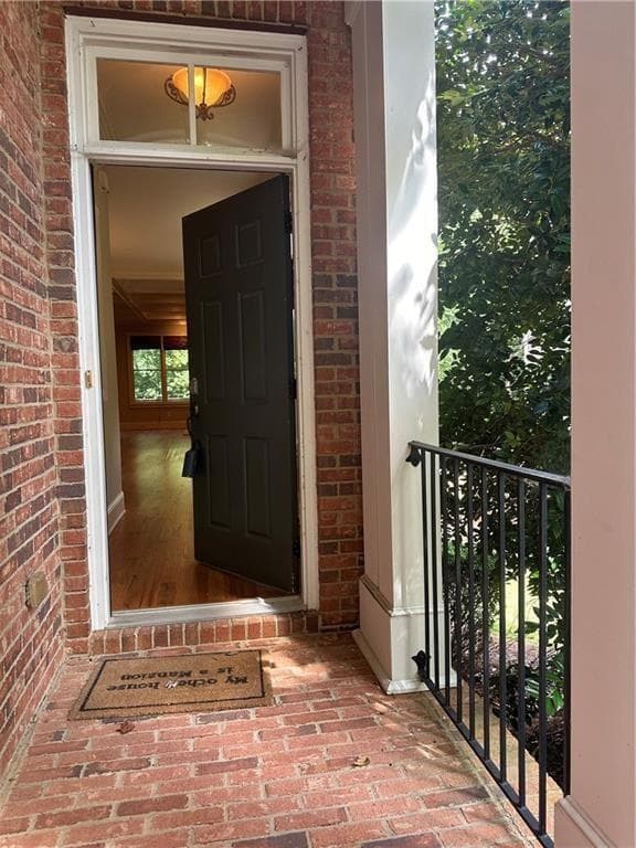 5 bedroom, 6 bathroom, 2,626 sq ft townhouse for rent at 6032 Coldwater Point, Johns Creek, GA 30097 for $3,500 a month — photo 3