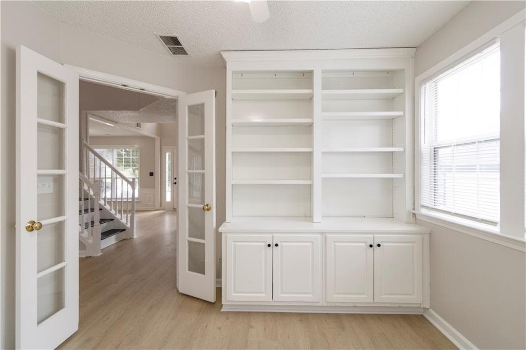 3 bedroom, 3 bathroom, 2,121 sq ft single family residence for rent at 3431 Chastain Glen Lane, Marietta, GA 30066 for $2,500 a month — photo 10
