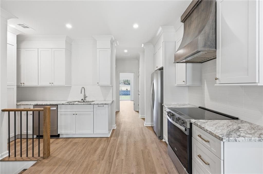 3 bedroom, 3 bathroom, 1,584 sq ft townhouse for sale at 1123 Riverside Terrace, Gainesville, GA 30501 — photo 5