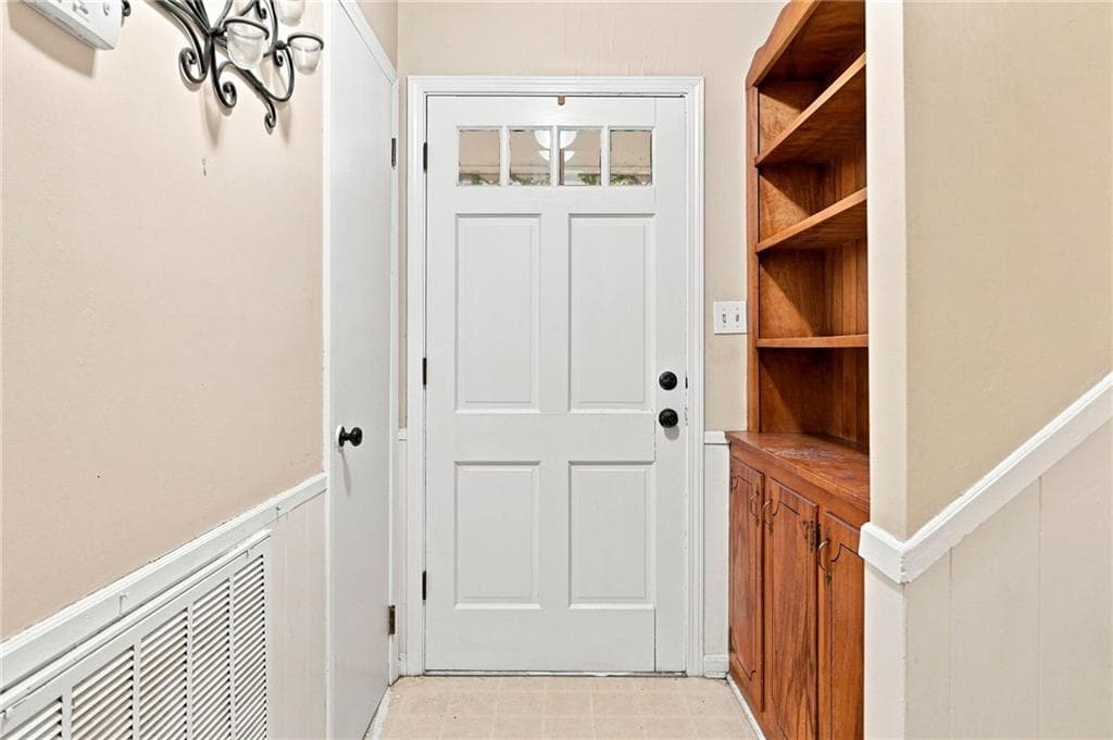 4 bedroom, 3 bathroom, 2,552 sq ft single family residence for sale at 7018 Highway 27, Buchanan, GA 30113 — photo 5
