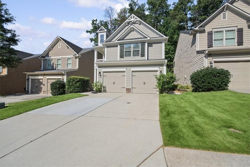 3 bedroom, 3 bathroom, 2,266 sq ft single family residence for sale at 5127 Acworth Landing Drive, Acworth, GA 30101 — photo 3