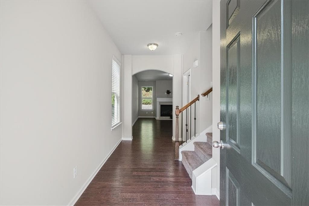 3 bedroom, 3 bathroom, 2,266 sq ft single family residence for sale at 5127 Acworth Landing Drive, Acworth, GA 30101 — photo 6