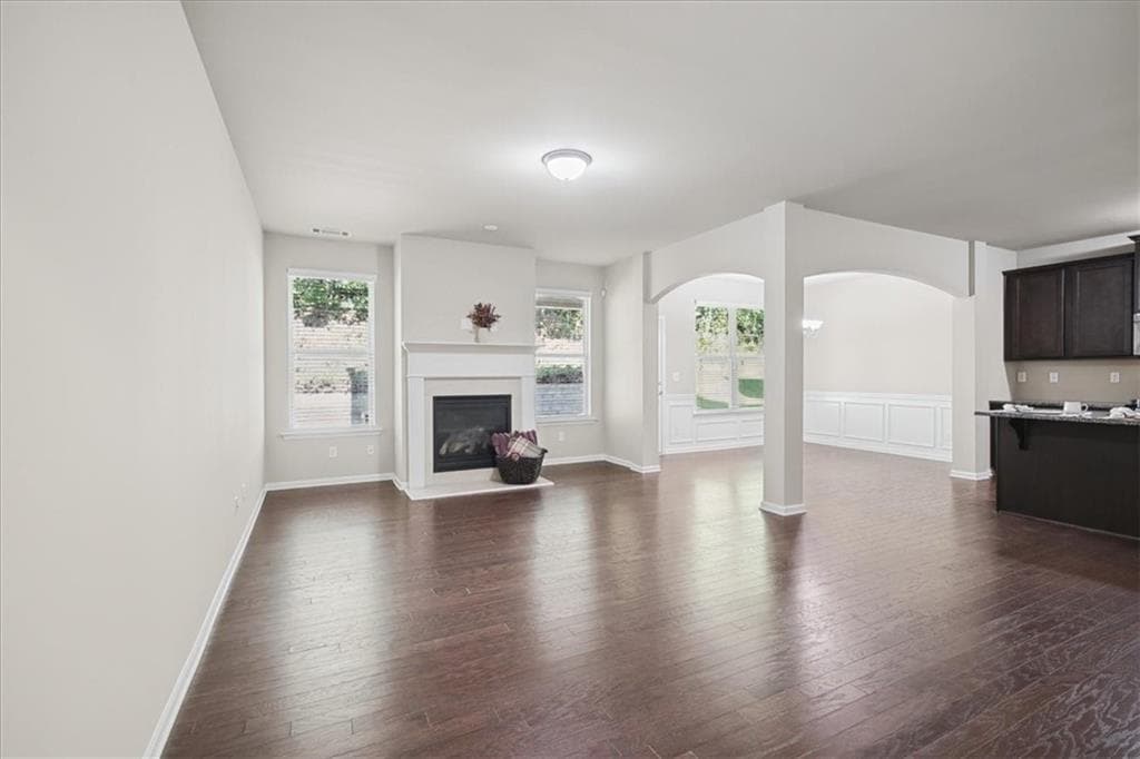 3 bedroom, 3 bathroom, 2,266 sq ft single family residence for sale at 5127 Acworth Landing Drive, Acworth, GA 30101 — photo 8