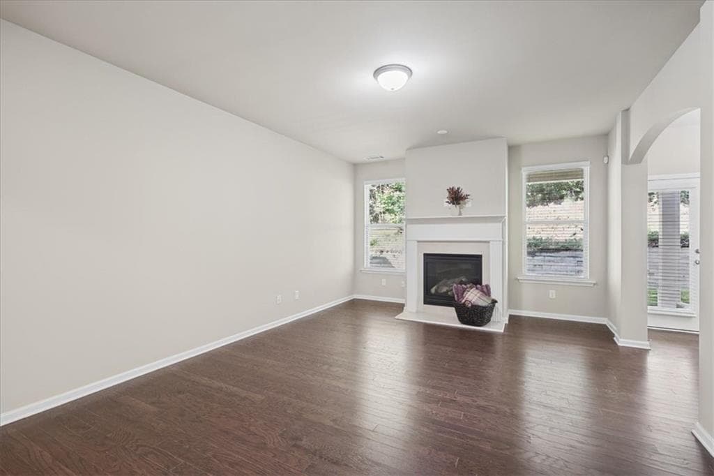 3 bedroom, 3 bathroom, 2,266 sq ft single family residence for sale at 5127 Acworth Landing Drive, Acworth, GA 30101 — photo 10