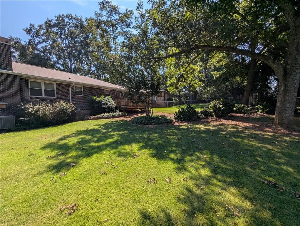 3 bedroom, 2 bathroom, 1,640 sq ft single family residence under contract at 2616 Oswood Drive, Tucker, GA 30084 — photo 7